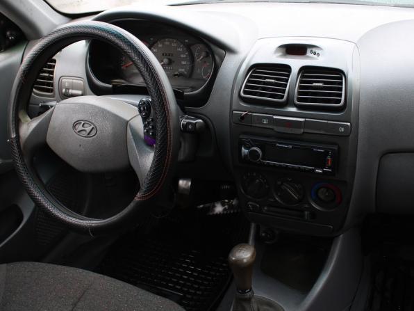 Hyundai Accent II с пробегом 2003 года, цена 239 000 рублей, 319841 км, седан, Автокод Объявления