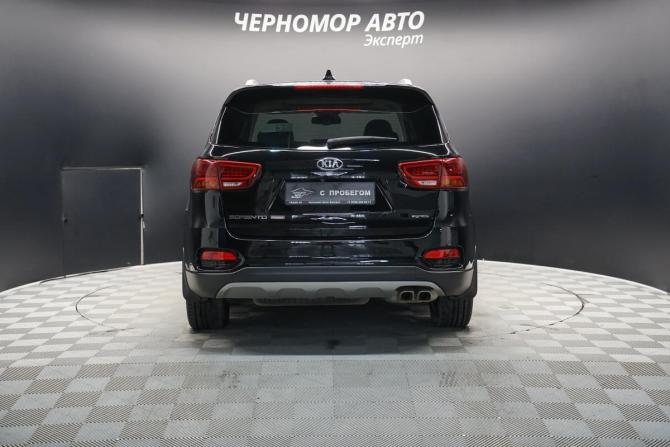 Kia Sorento III Prime Рестайлинг с пробегом 2018 года, цена 3 099 000 рублей, 164000 км, внедорожник, Автокод Объявления