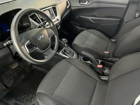 Hyundai Solaris II Рестайлинг с пробегом 2022 года, цена 1 630 490 рублей, 77000 км, седан, Автокод Объявления