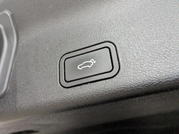 Geely Atlas Pro с пробегом 2023 года, цена 2 015 000 рублей, 46872 км, внедорожник, Автокод Объявления