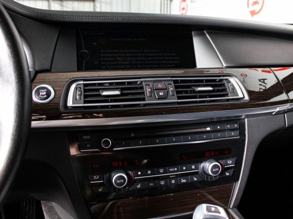 BMW 7 серии V (F01/F02/F04) с пробегом 2009 года, цена 1 790 000 рублей, 107006 км, седан, Автокод Объявления