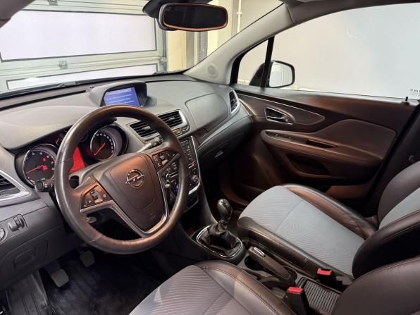 Opel Mokka I с пробегом 2013 года, цена 1 075 000 рублей, 148497 км, внедорожник, Автокод Объявления