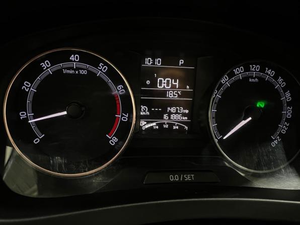 Skoda Rapid I Рестайлинг с пробегом 2019 года, цена 1 135 000 рублей, 162000 км, лифтбек, Автокод Объявления