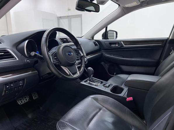 Subaru Legacy VI Рестайлинг с пробегом 2018 года, цена 2 230 000 рублей, 97892 км, седан, Автокод Объявления