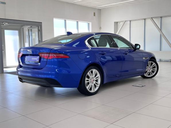 Jaguar XE I Рестайлинг с пробегом 2019 года, цена 2 490 000 рублей, 130000 км, седан, Автокод Объявления