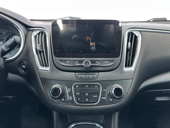 Chevrolet Malibu IX Рестайлинг с пробегом 2019 года, цена 1 520 000 рублей, 146000 км, седан, Автокод Объявления