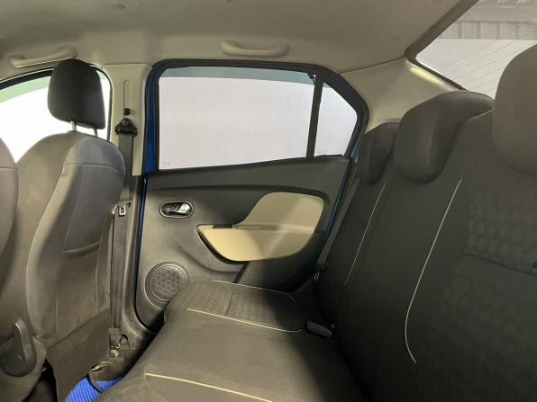 Renault Logan II с пробегом 2014 года, цена 799 900 рублей, 72000 км, седан, Автокод Объявления