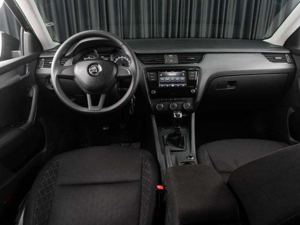 Skoda Octavia III (A7) Рестайлинг с пробегом 2019 года, цена 1 479 000 рублей, 96679 км, лифтбек, Автокод Объявления