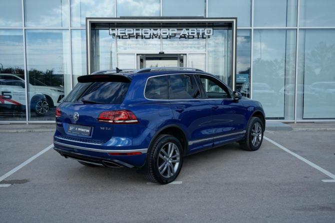 Volkswagen Touareg II Рестайлинг с пробегом 2016 года, цена 3 560 000 рублей, 174000 км, внедорожник, Автокод Объявления
