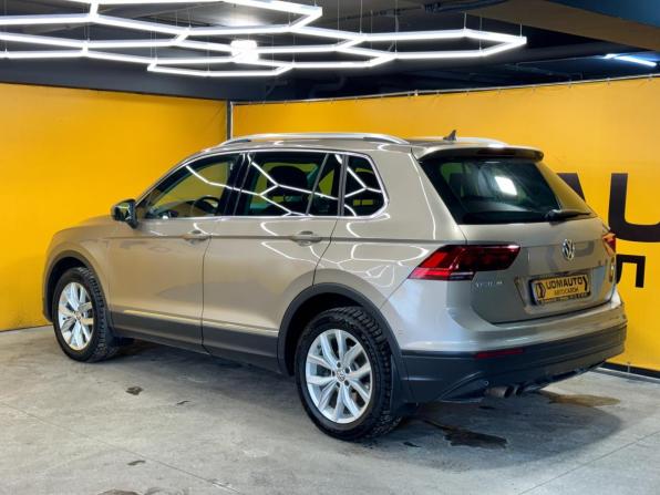 Volkswagen Tiguan II с пробегом 2020 года, цена 2 599 000 рублей, 108000 км, внедорожник, Автокод Объявления