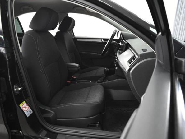 Skoda Rapid II с пробегом 2021 года, цена 1 770 000 рублей, 91236 км, лифтбек, Автокод Объявления