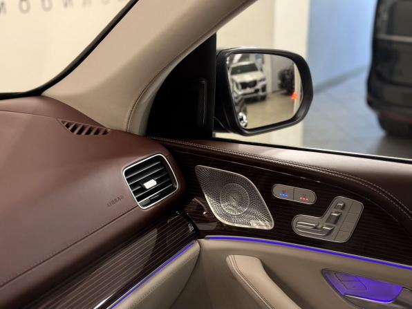 Mercedes-Benz Maybach GLS I с пробегом 2021 года, цена 14 990 000 рублей, 62500 км, внедорожник, Автокод Объявления