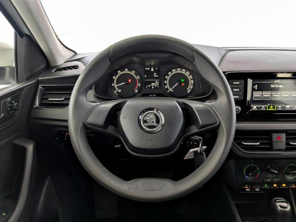 Skoda Rapid II с пробегом 2021 года, цена 1 240 000 рублей, 195246 км, лифтбек, Автокод Объявления