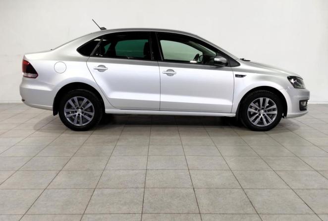 Volkswagen Polo V Рестайлинг с пробегом 2019 года, цена 1 580 000 рублей, 45653 км, седан, Автокод Объявления