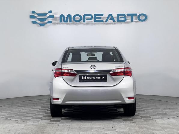 Toyota Corolla XI (E160 E170 E180) с пробегом 2014 года, цена 1 375 000 рублей, 155000 км, седан, Автокод Объявления