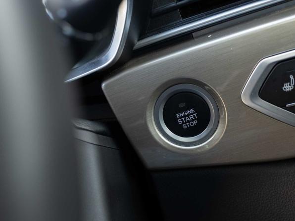 JETOUR X70 I Рестайлинг 2 с пробегом 2024 года, цена 2 200 000 рублей, 15663 км, внедорожник, Автокод Объявления