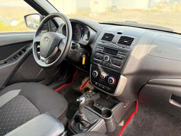 Lada (ВАЗ) Granta I Рестайлинг с пробегом 2021 года, цена 715 000 рублей, 135000 км, хэтчбек, Автокод Объявления