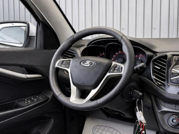 Lada (ВАЗ) Vesta I с пробегом 2019 года, цена 983 000 рублей, 97364 км, универсал, Автокод Объявления