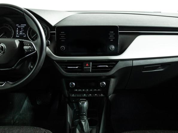 Skoda Rapid II с пробегом 2020 года, цена 1 795 000 рублей, 66647 км, лифтбек, Автокод Объявления