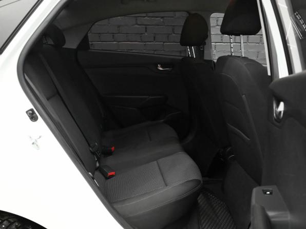 Hyundai Solaris II Рестайлинг с пробегом 2021 года, цена 1 490 000 рублей, 62595 км, седан, Автокод Объявления