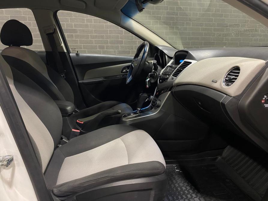 Chevrolet Cruze I Челябинск  - изображение 9