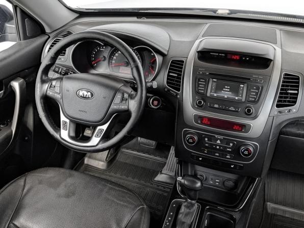 Kia Sorento II Рестайлинг с пробегом 2019 года, цена 2 245 000 рублей, 141227 км, внедорожник, Автокод Объявления