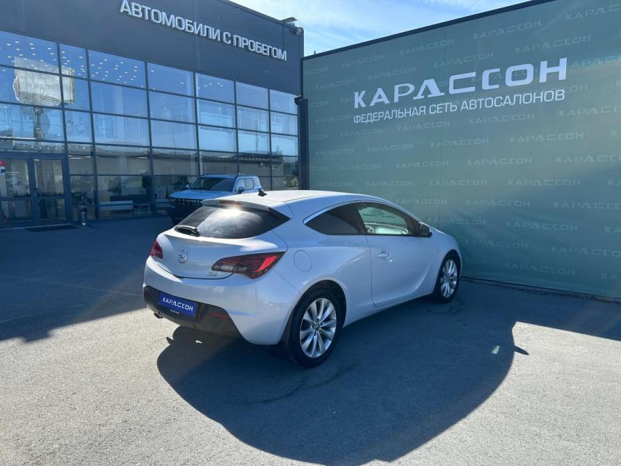 Opel Astra J Рестайлинг Екатеринбург  - изображение 2