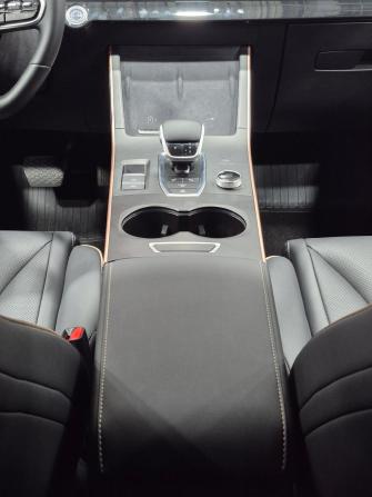 Omoda C5 I Рестайлинг с пробегом 2024 года, цена 1 989 000 рублей, 9326 км, внедорожник, Автокод Объявления