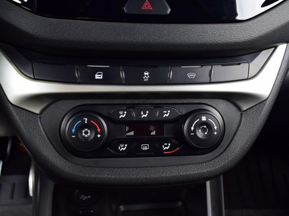 Lada (ВАЗ) Vesta I с пробегом 2020 года, цена 1 025 999 рублей, 84443 км, седан, Автокод Объявления