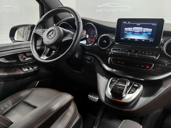 Mercedes-Benz V-Класс III (W447) с пробегом 2017 года, цена 5 000 000 рублей, 105400 км, минивэн, Автокод Объявления