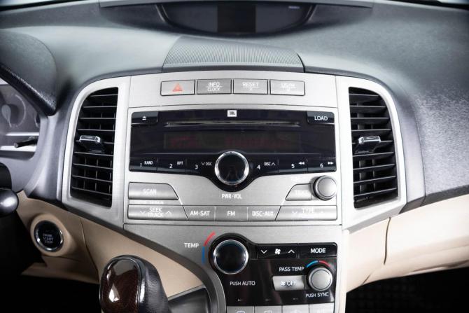 Toyota Venza I с пробегом 2009 года, цена 1 599 000 рублей, 235000 км, внедорожник, Автокод Объявления