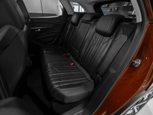 Peugeot 3008 II с пробегом 2017 года, цена 1 645 000 рублей, 144274 км, внедорожник, Автокод Объявления