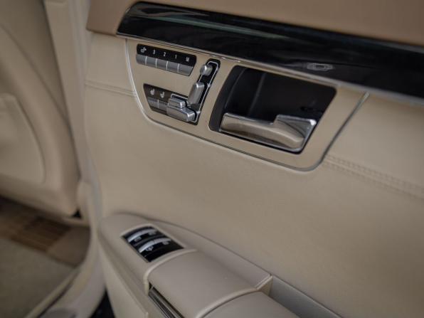 Mercedes-Benz S-Класс V (W221) Рестайлинг с пробегом 2012 года, цена 2 085 000 рублей, 221498 км, седан, Автокод Объявления