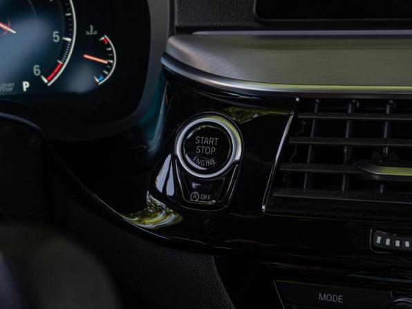 BMW 5 серии VII (G30/G31/G38) с пробегом 2019 года, цена 3 460 000 рублей, 119037 км, седан, Автокод Объявления
