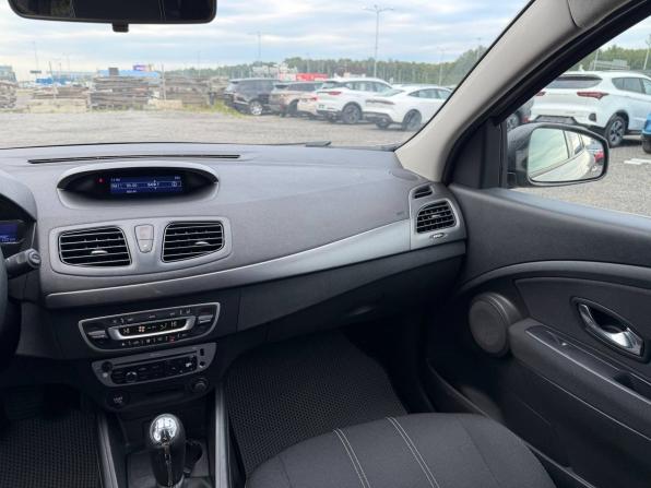 Renault Megane III Рестайлинг с пробегом 2013 года, цена 575 000 рублей, 268000 км, хэтчбек, Автокод Объявления