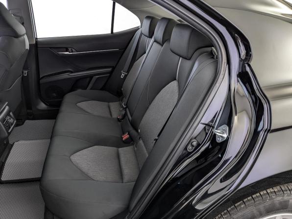 Toyota Camry VIII (XV70) Рестайлинг с пробегом 2021 года, цена 2 725 000 рублей, 107040 км, седан, Автокод Объявления