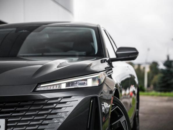 Changan Lamore с пробегом 2024 года, цена 2 050 000 рублей, 12853 км, седан, Автокод Объявления