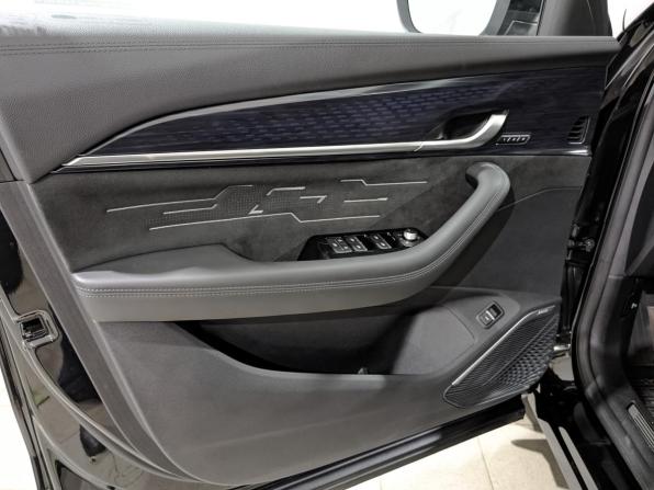 Geely Monjaro I с пробегом 2024 года, цена 3 599 000 рублей, 28300 км, внедорожник, Автокод Объявления