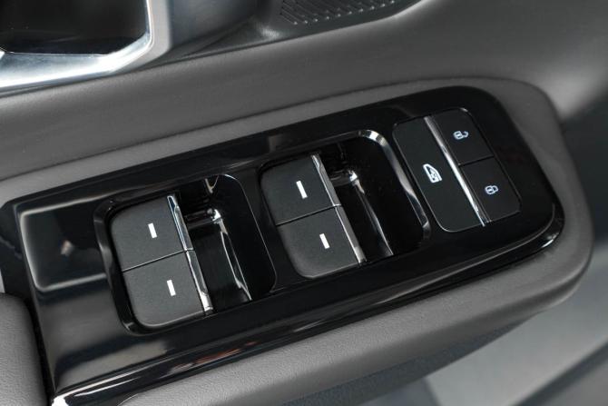 JETOUR DASHING I с пробегом 2024 года, цена 2 089 000 рублей, 17000 км, внедорожник, Автокод Объявления