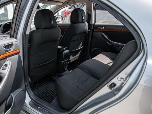 Toyota Avensis II Рестайлинг с пробегом 2007 года, цена 850 000 рублей, 226332 км, седан, Автокод Объявления