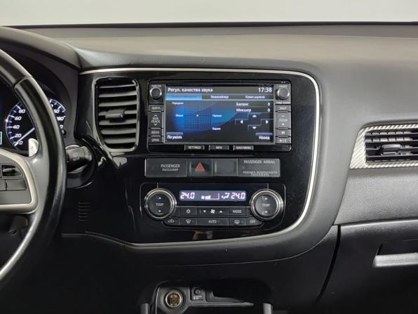 Mitsubishi Outlander III Рестайлинг с пробегом 2014 года, цена 2 220 000 рублей, 197165 км, внедорожник, Автокод Объявления