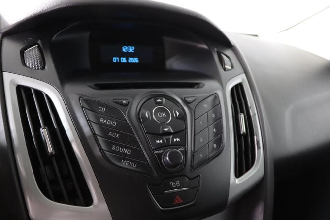 Ford Focus III с пробегом 2013 года, цена 729 990 рублей, 181000 км, хэтчбек, Автокод Объявления