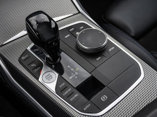 BMW 3 серии VII (G2x) с пробегом 2019 года, цена 3 698 000 рублей, 83938 км, седан, Автокод Объявления