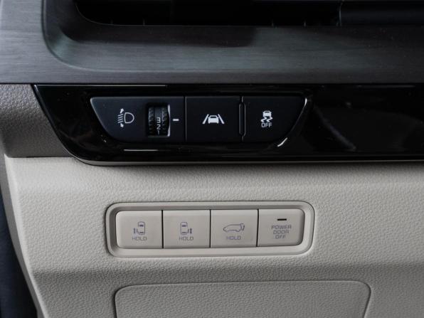 Kia Carnival IV с пробегом 2022 года, цена 4 300 000 рублей, 40348 км, минивэн, Автокод Объявления