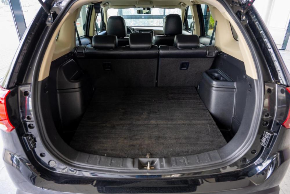 Mitsubishi Outlander III Рестайлинг 2 Ростов-на-Дону  - изображение 6