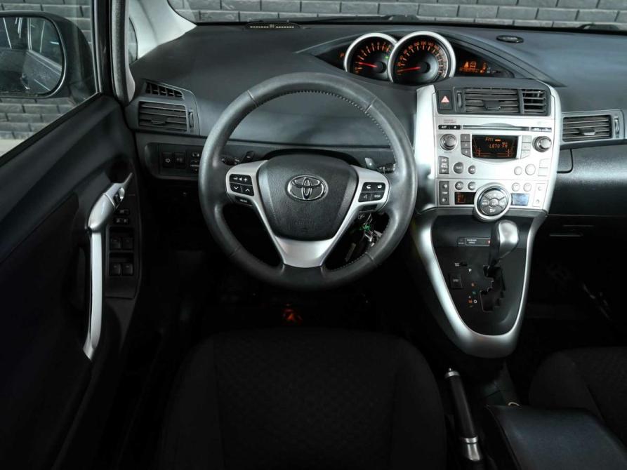 Toyota Verso I Екатеринбург  - изображение 13