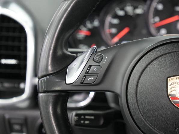 Porsche Cayenne II (958) с пробегом 2011 года, цена 2 850 000 рублей, 165500 км, внедорожник, Автокод Объявления