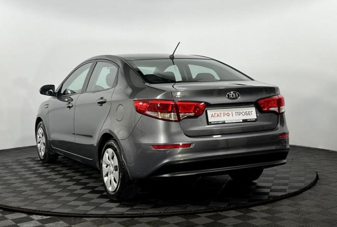 Kia Rio III Рестайлинг с пробегом 2015 года, цена 1 100 000 рублей, 67187 км, седан, Автокод Объявления
