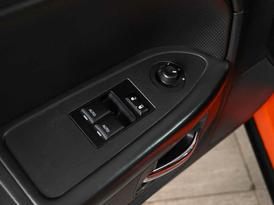Dodge Challenger III Рестайлинг Екатеринбург  - изображение 13