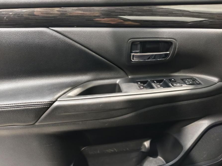 Mitsubishi Outlander III Рестайлинг 2 Курск  - изображение 16